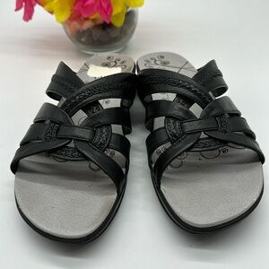 Baretraps Jargon Black Leather Slip On Sandals Size 9.5 BSN5883E